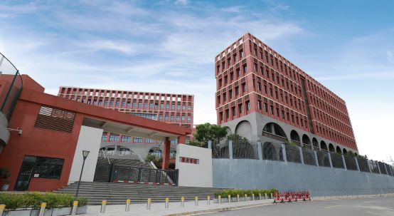 深圳市龙华区虔贞学校介绍