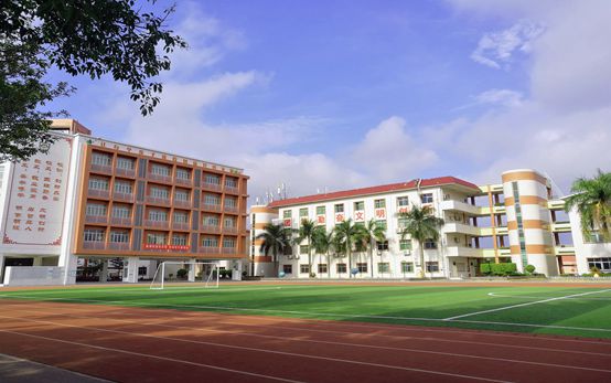 深圳市宝安区水田实验学校介绍