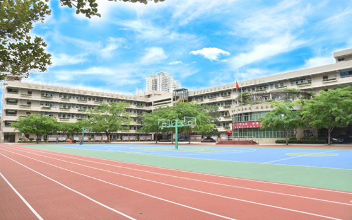 深圳市宝安区翻身小学介绍